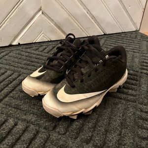 Kids Nike Cleats- Size Youth 1
